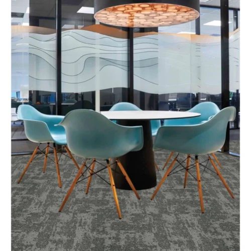 Nasa PP Carpet Tiles Karpet Kantor per Box